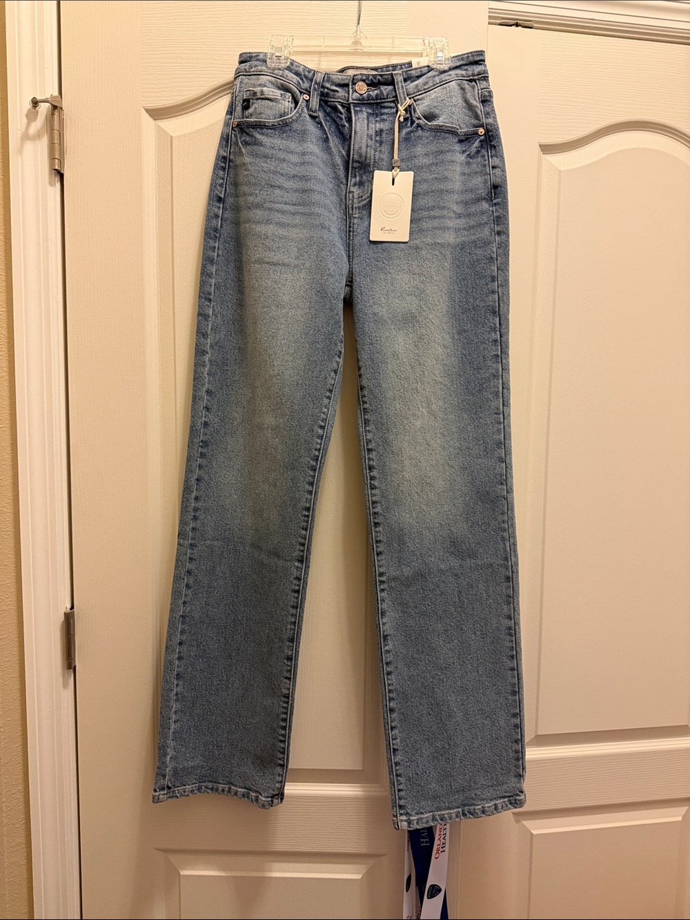 KanCan Light Wash High-Rise Straight Leg Jeans